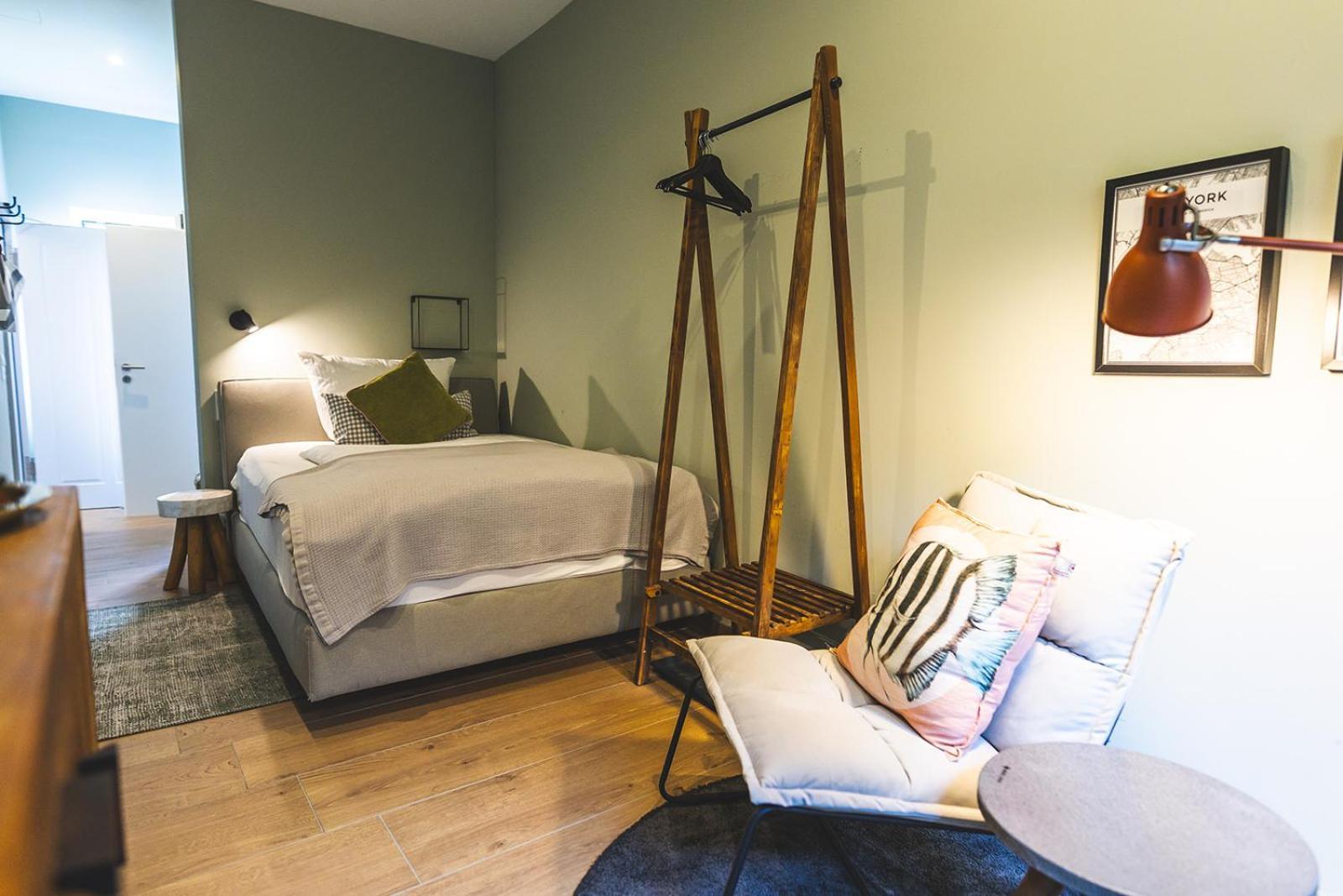 Boutique Hotel Landhauszeit 바트 뮌스터아이펠 외부 사진