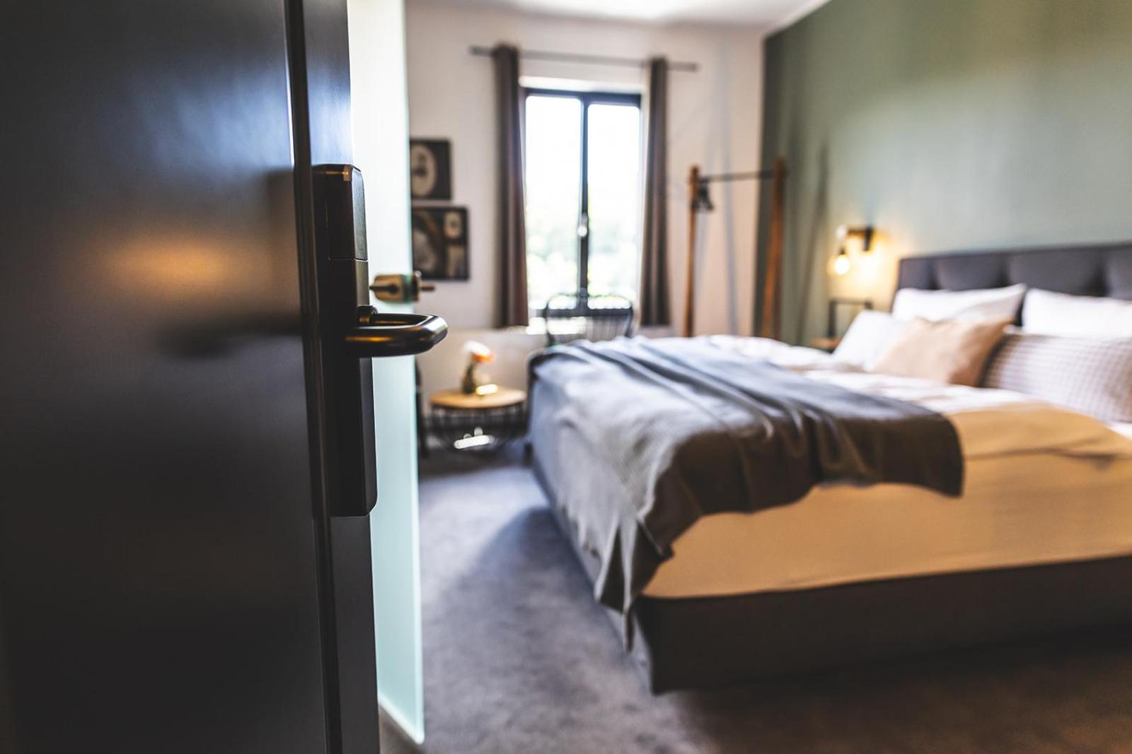 Boutique Hotel Landhauszeit 바트 뮌스터아이펠 외부 사진